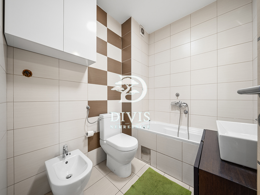 Slika 4 - Žorža Klemansoa, Četvorosoban stan na prodaju, 187m2, 755.000€
